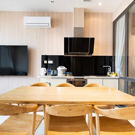 The Rixx Luxury Apartment Хошимін Екстер'єр фото