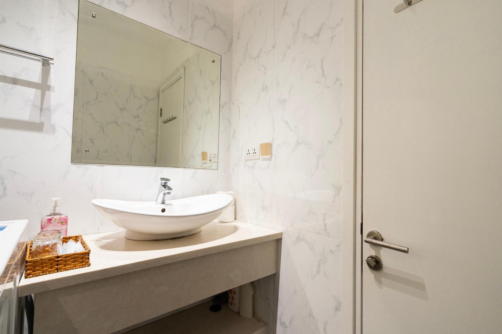 The Rixx Luxury Apartment Хошимін Екстер'єр фото